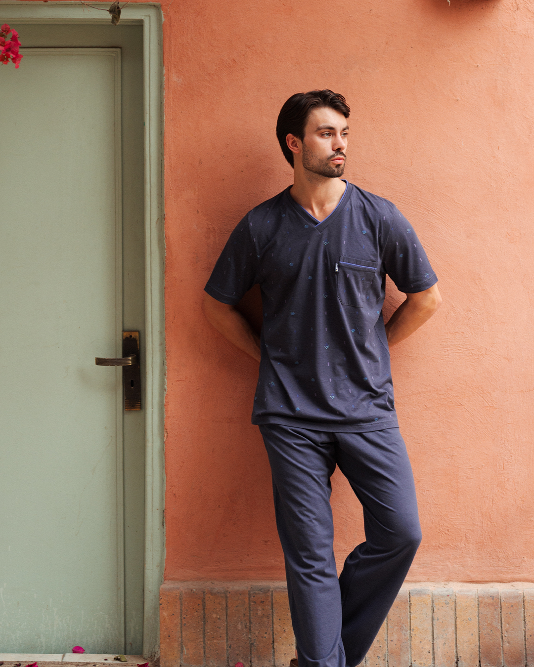 بيجاما رجالى توب مطبوع نصف كم و بنطلون ساده