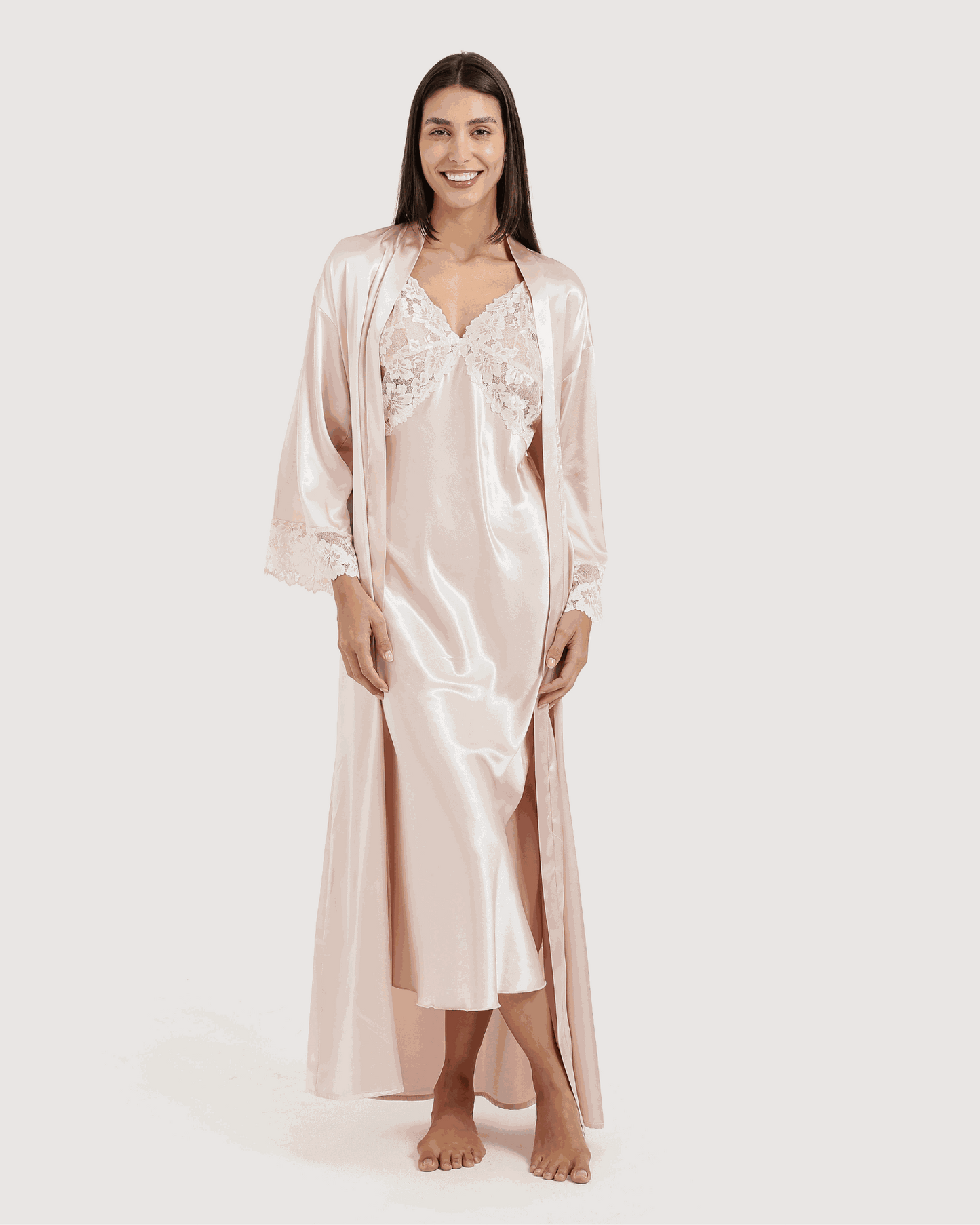 طقم ستان قميص طويل و روب