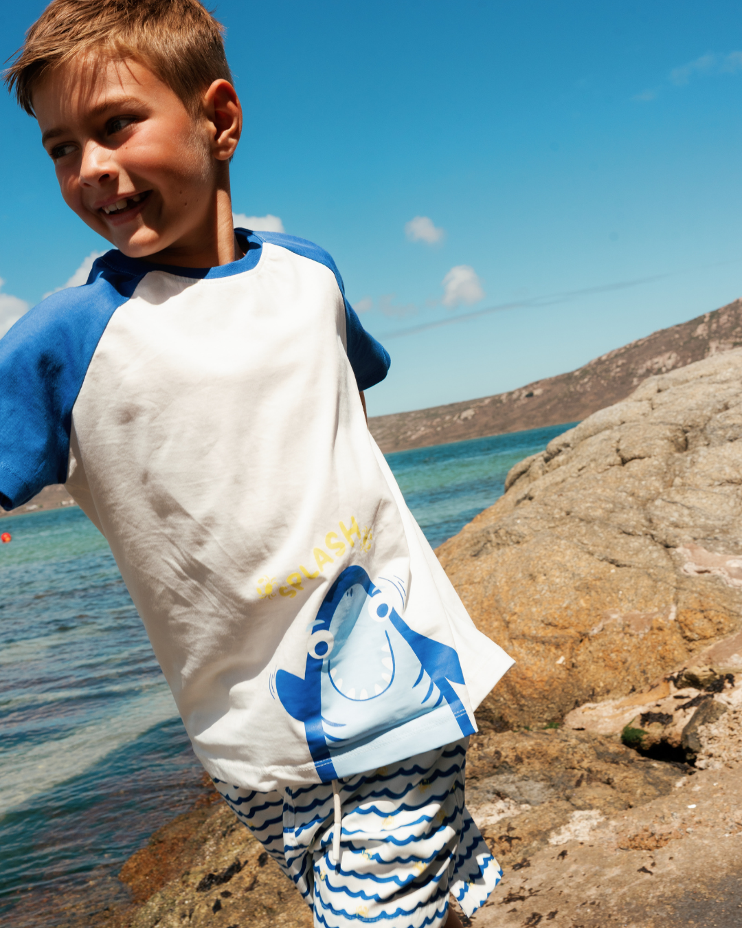 تيشيرت ليتل شارك