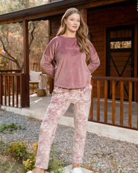 Beautiful bloom Women's pajamas with sleeves and pants Heidi
