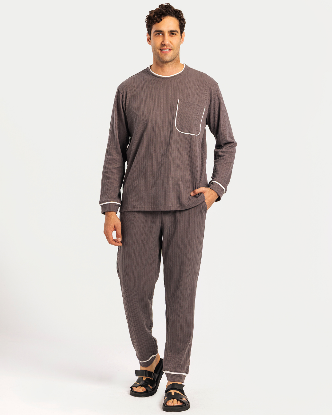 بيجاما رجالى كُم طويل البساطة تصنع الفرق
