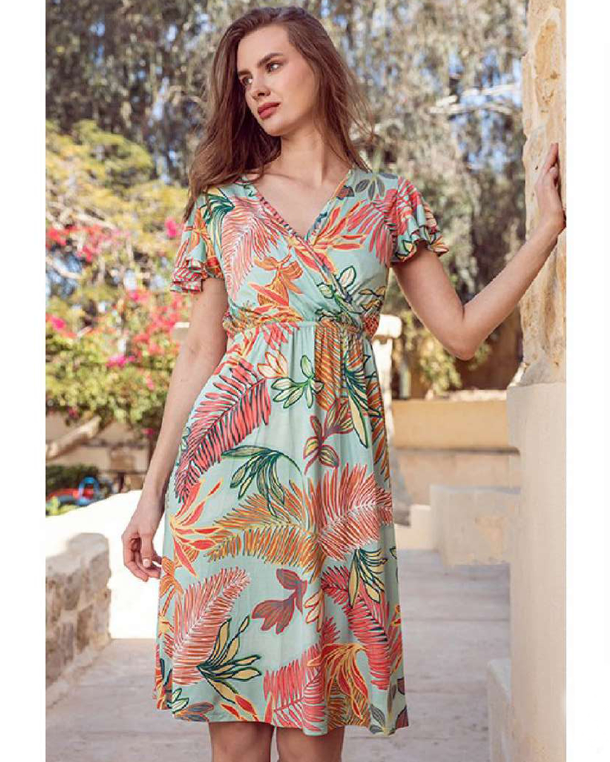 Short floral V night shirt for women
