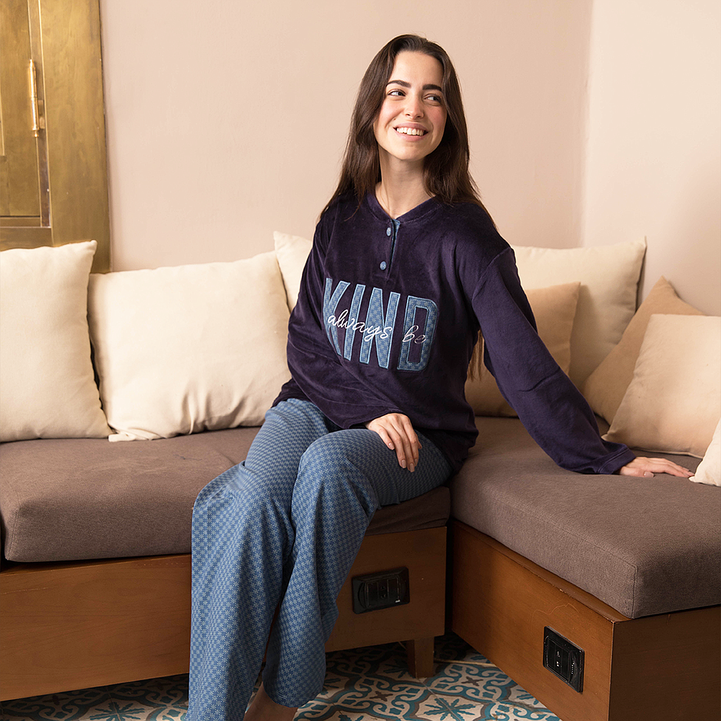 always be kind بيجاما زراير