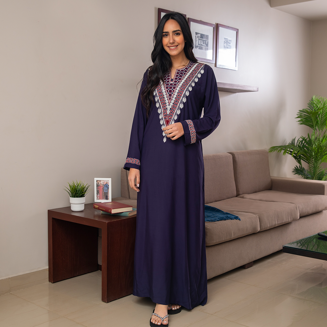 Viscose embroidered triangle H abaya 