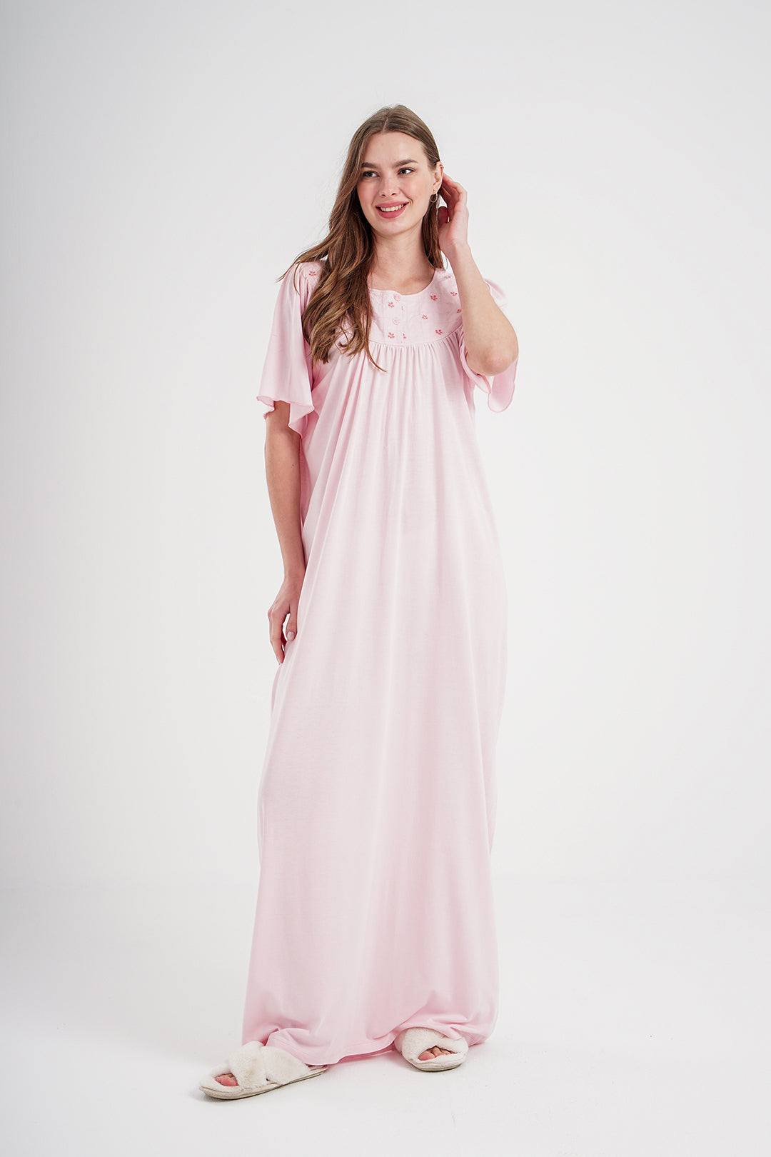 جلابية حريمي نص كم مودال ليكرا مطرزة