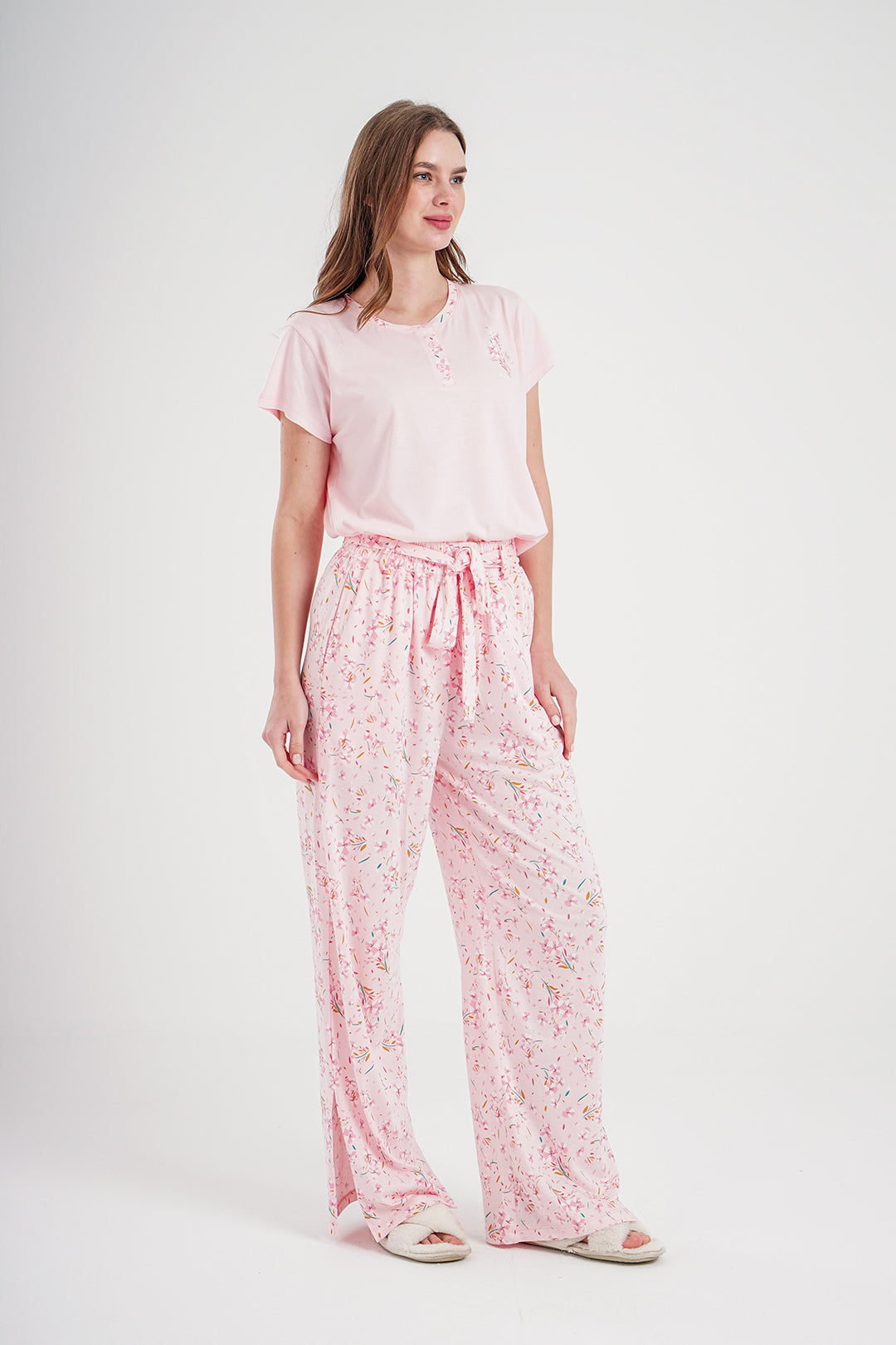 بيجاما حريمي بنطلون مودال مطبوع ورد