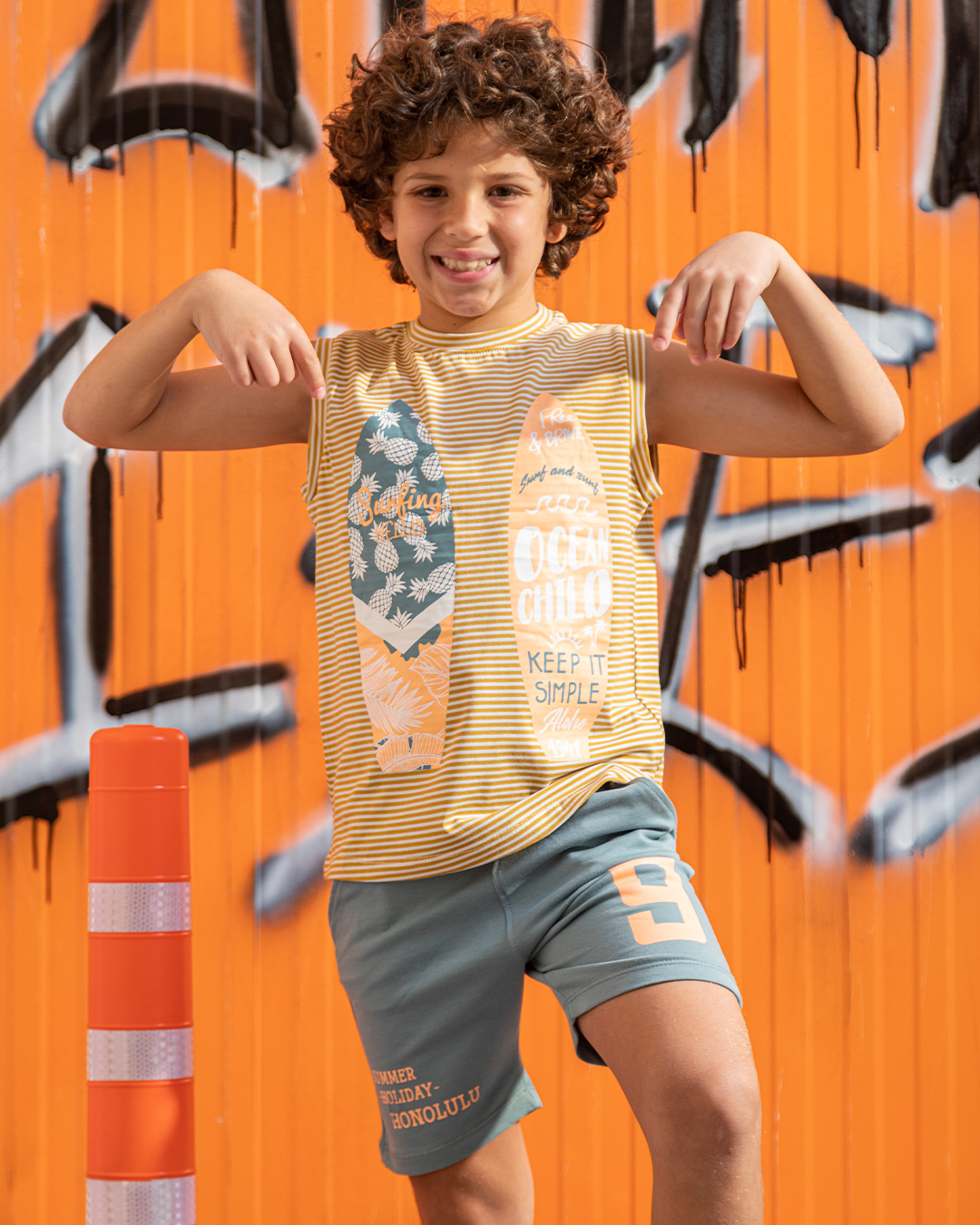 surfing hello بيجامه اولادي