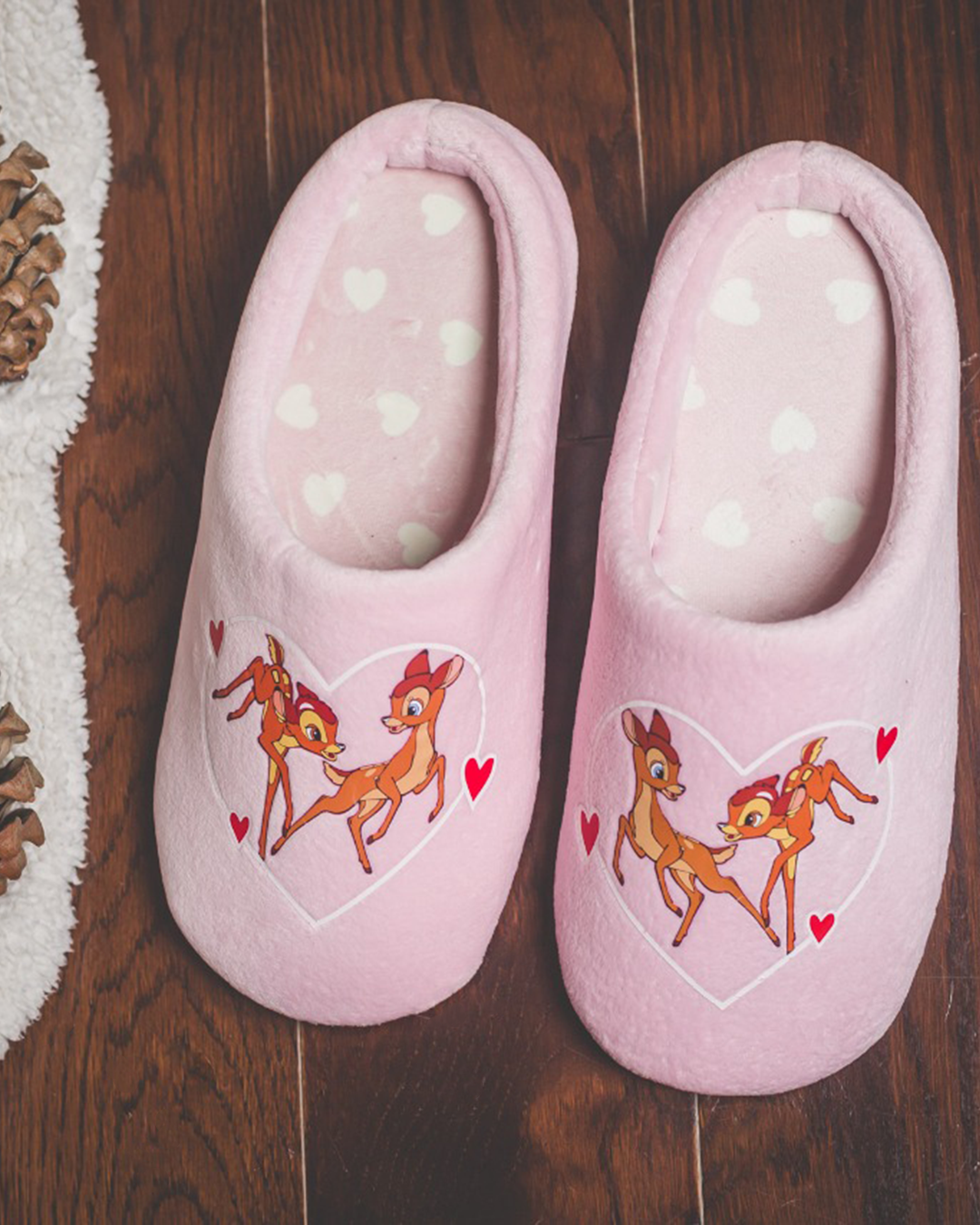 بانتوفلي شخصية بمبي بناتي وحريمي