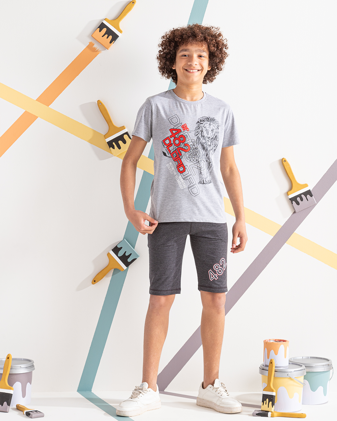 Lion بيجامه اولادي