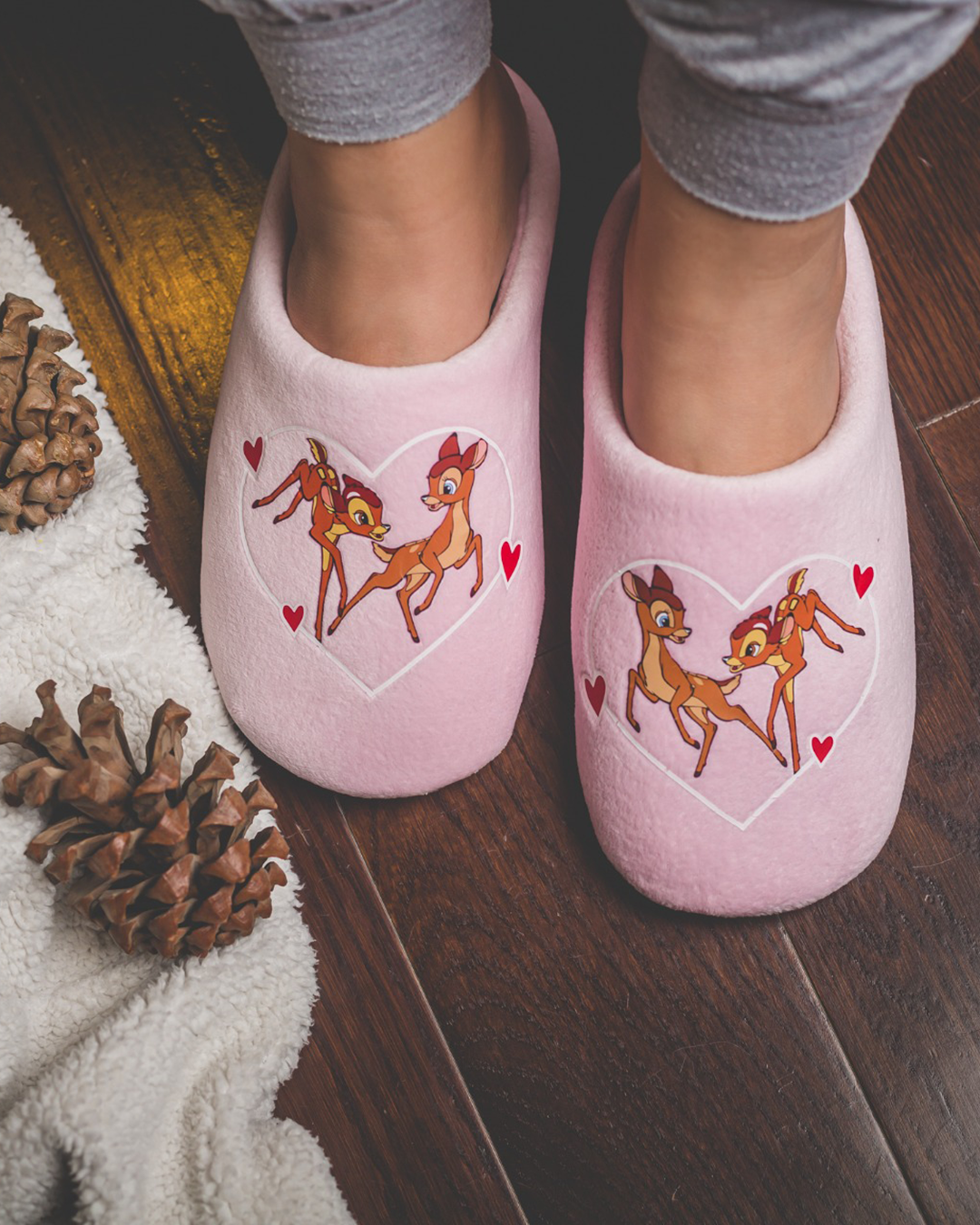 بانتوفلي شخصية بمبي بناتي وحريمي