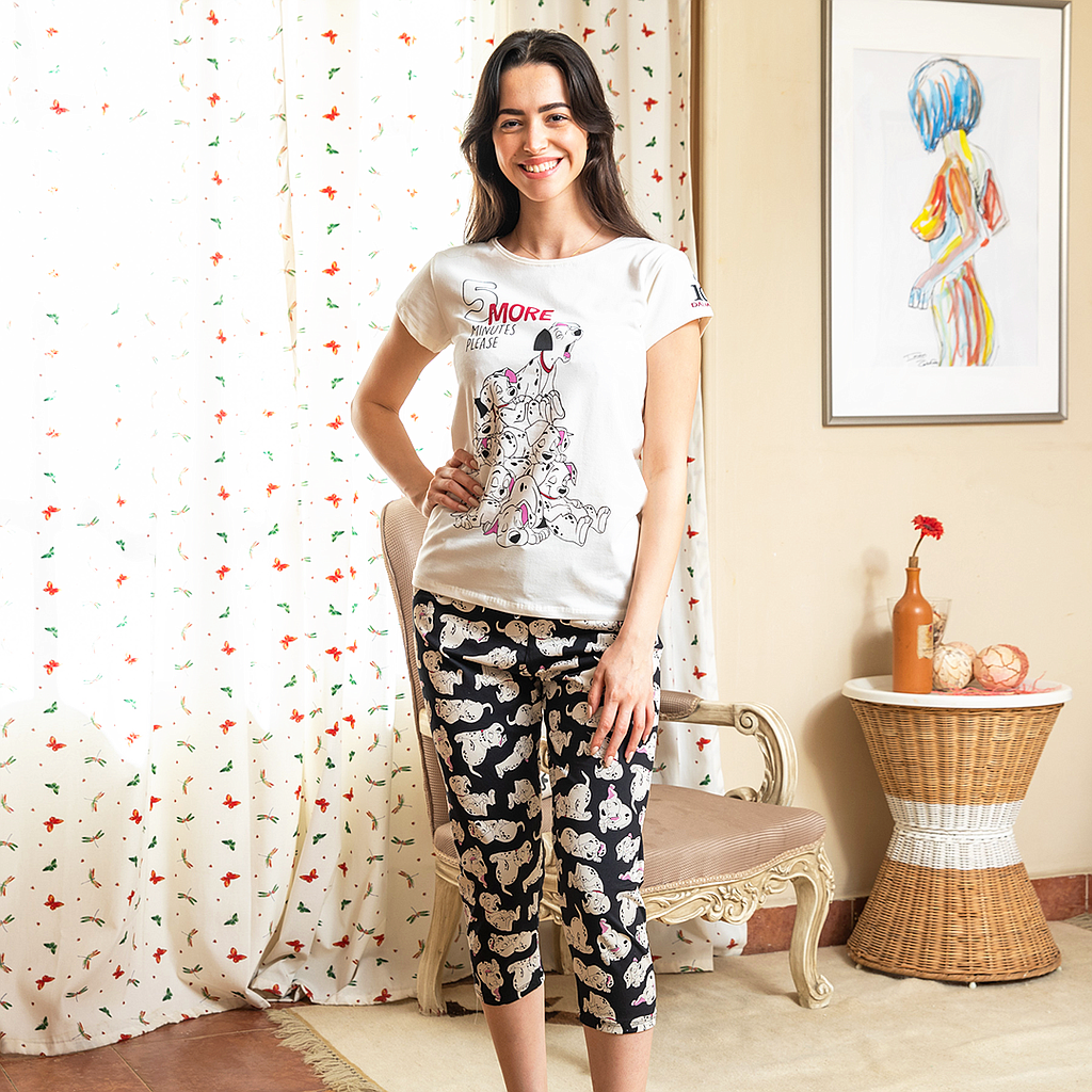 بيجاما حريمي نص كم بنتاكور Sleepy Dogs