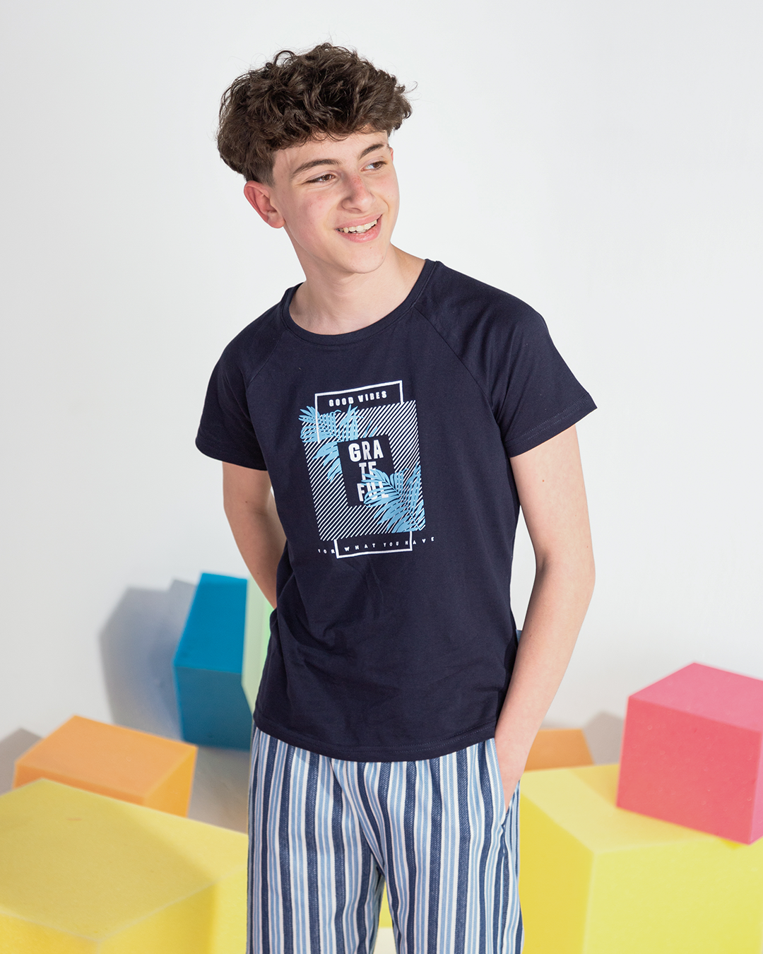 good vibes تشيرت اولادي