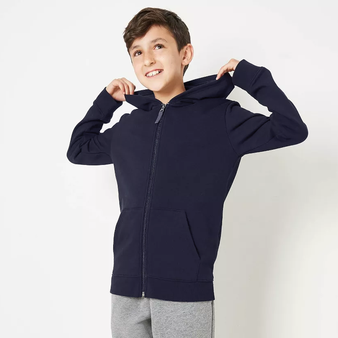 سويت شيرت بسوستة وكابشون تو اس