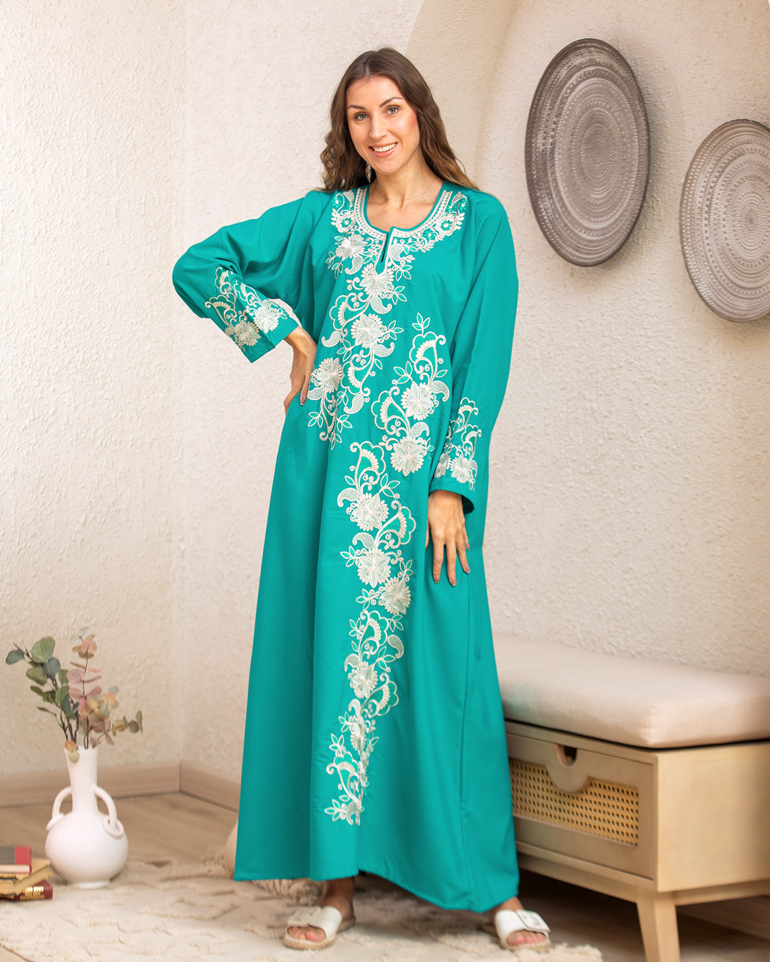 قميص كتان ساده مطرز 4