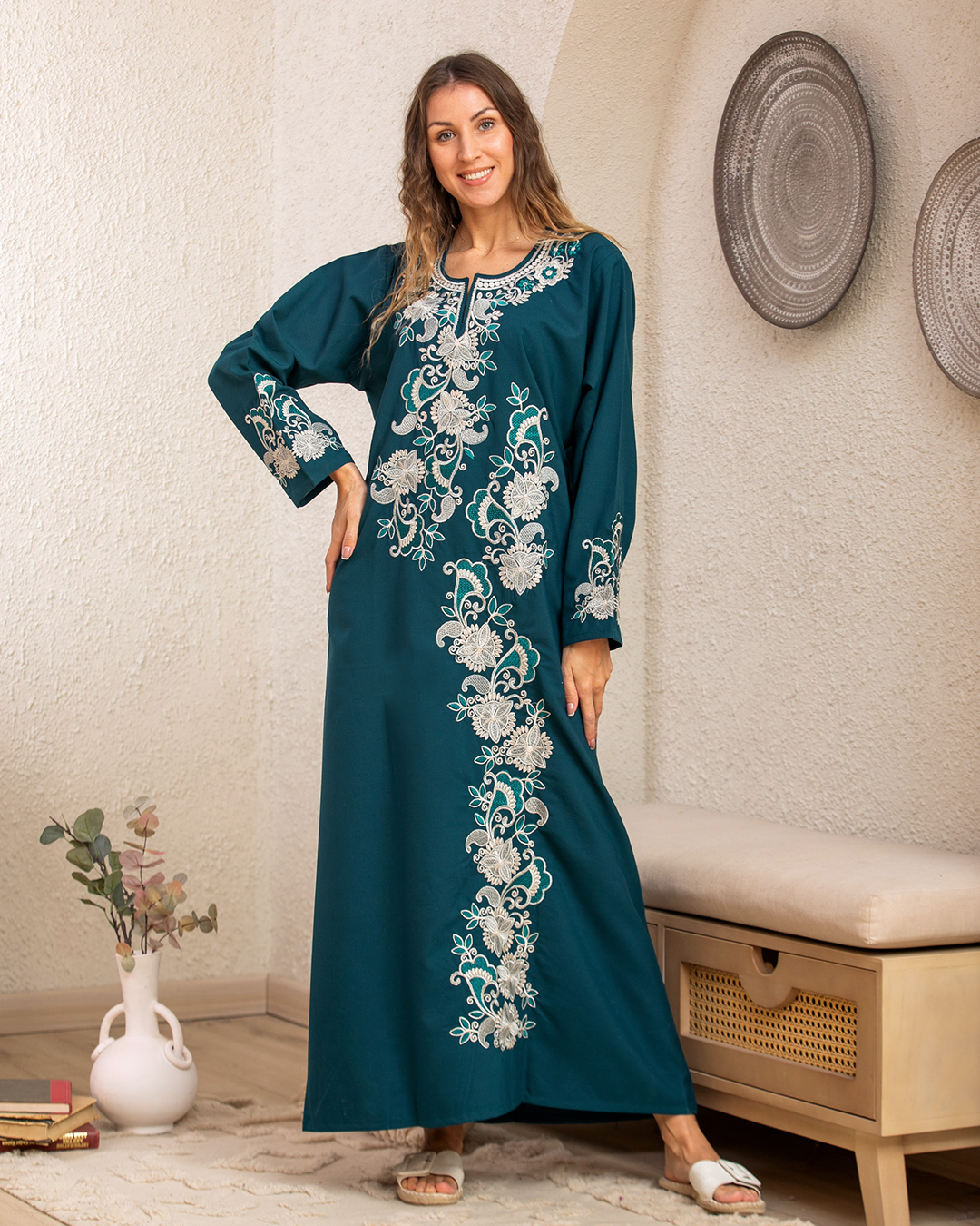 قميص كتان ساده مطرز 4