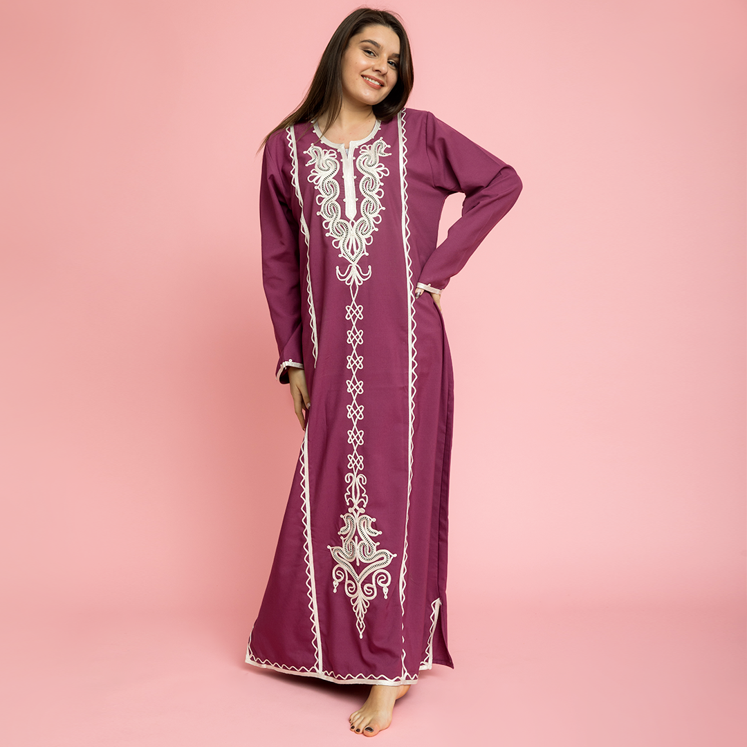 Embroidered linen abaya