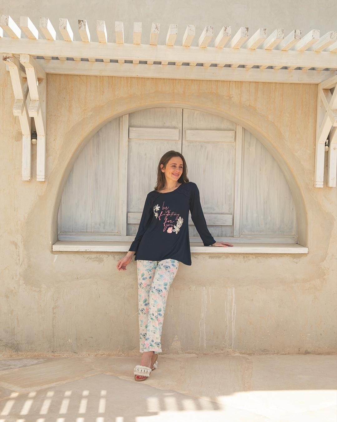 Women's pajamas with lace shoulder straps