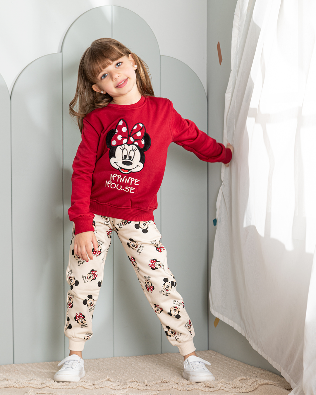 minnie Mouse بيجامه بناتي
