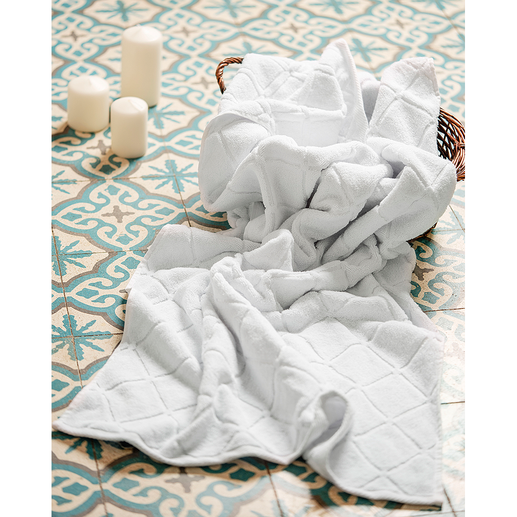 100*50 SIZE SQUARES TOWEL