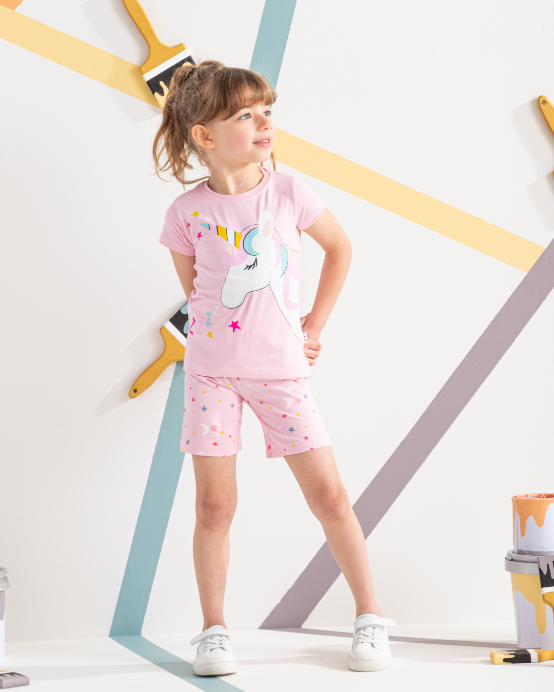 بيجاما بناتي يونيكورن شورت مطبوع نجوم