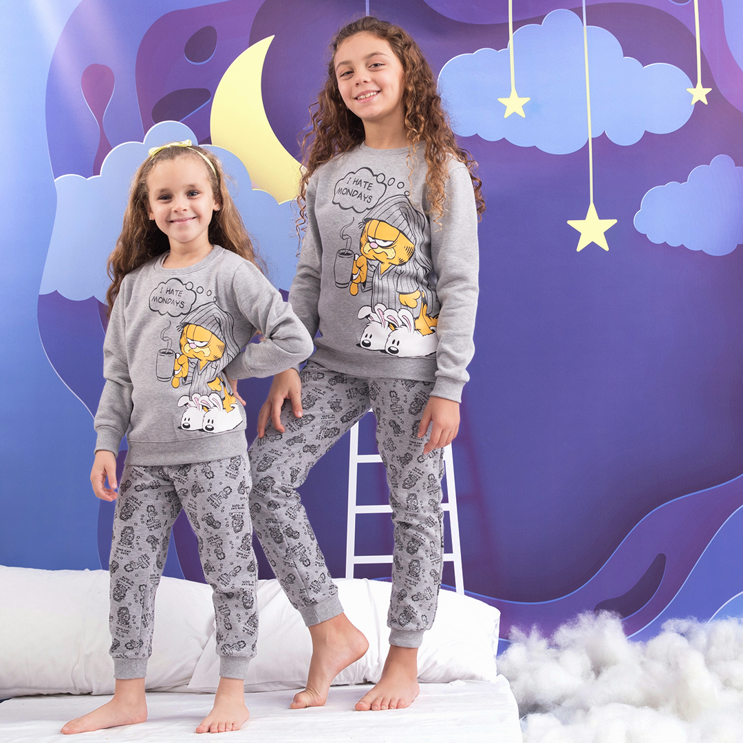 GARFIED girls' pajamas