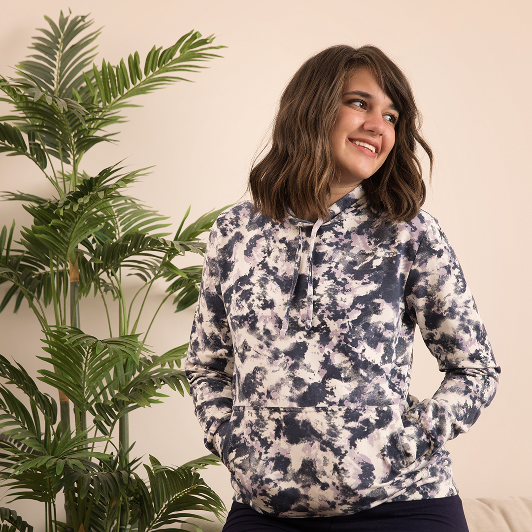 سويت شيرت كابيشو حريمي تاي داي