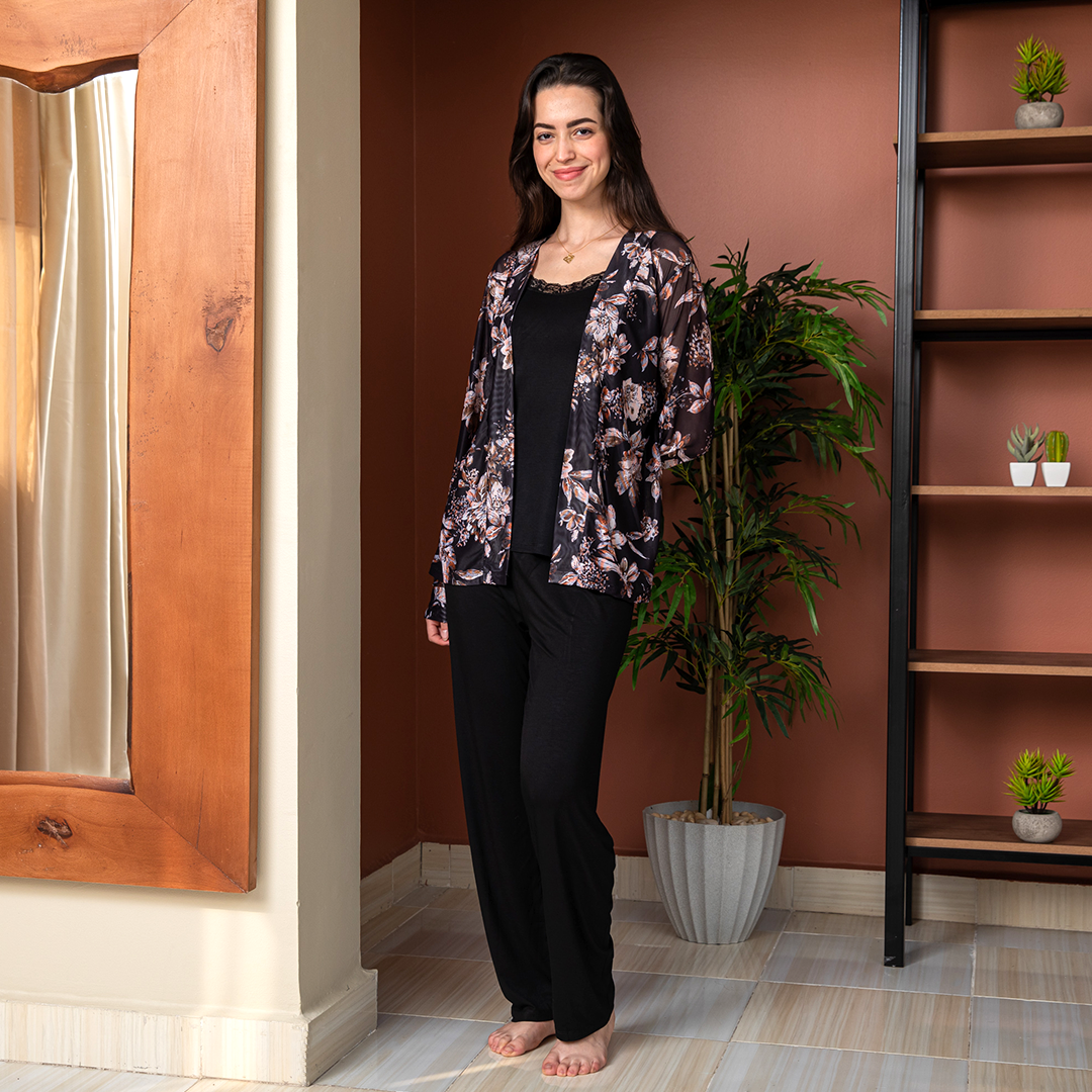 Pajamas, half sleeves, 3 s, embossed with roses