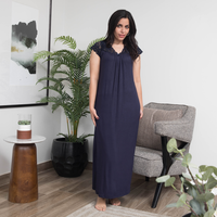 Lace nightshirt on the chest with ruffles