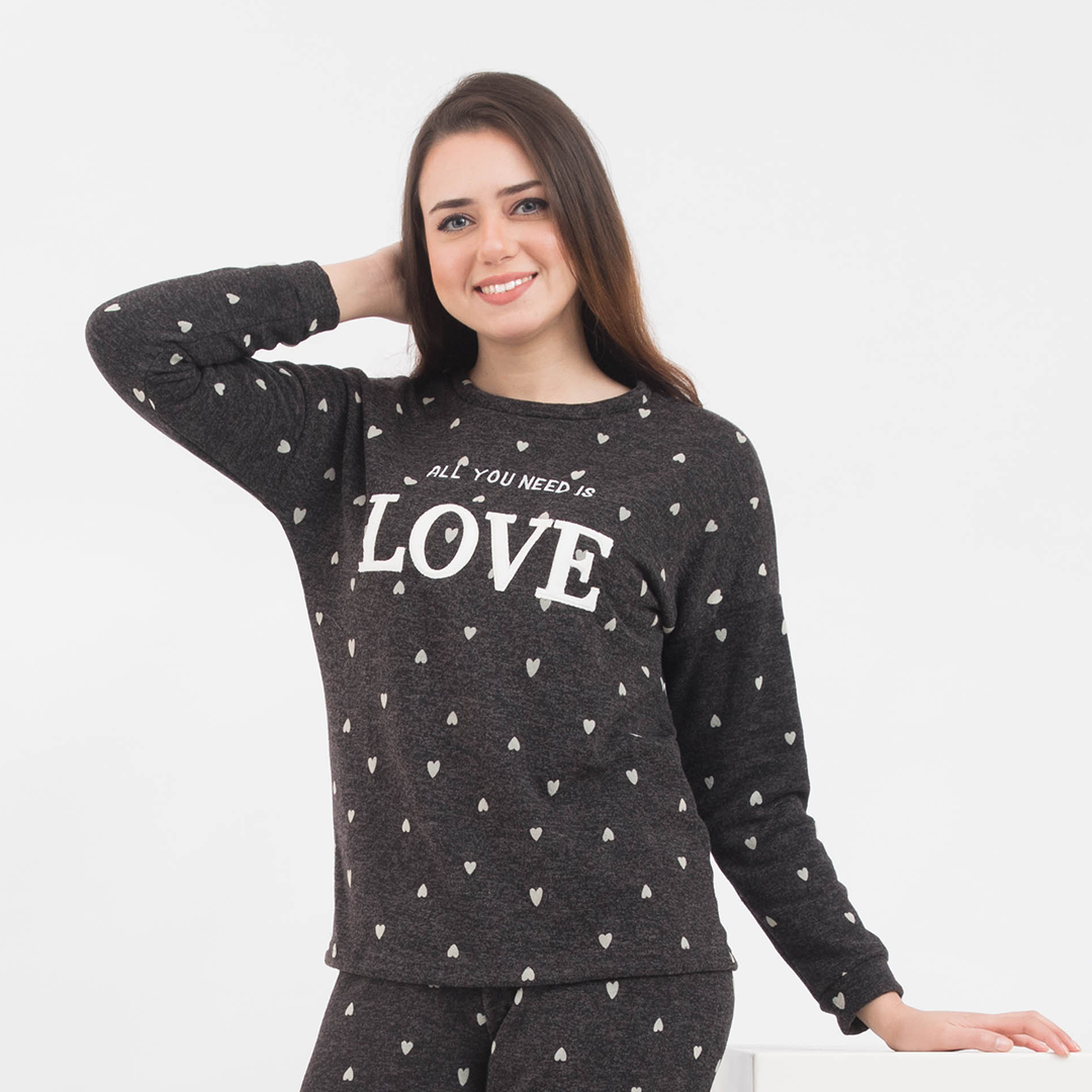 بيجاما حريمي شتوي Love