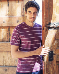 V striped men's T-shirt