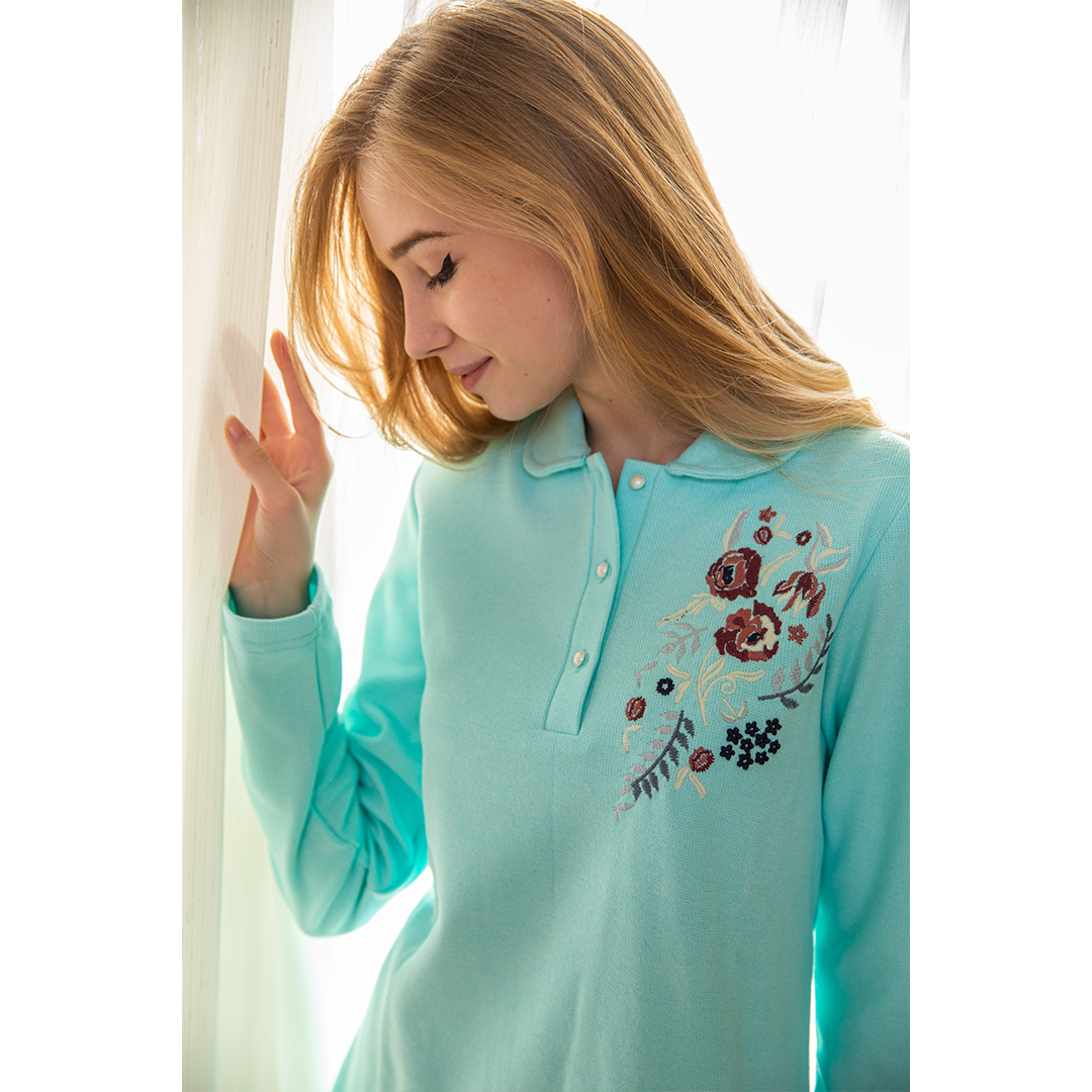 Women's cashmere pajamas with buttons