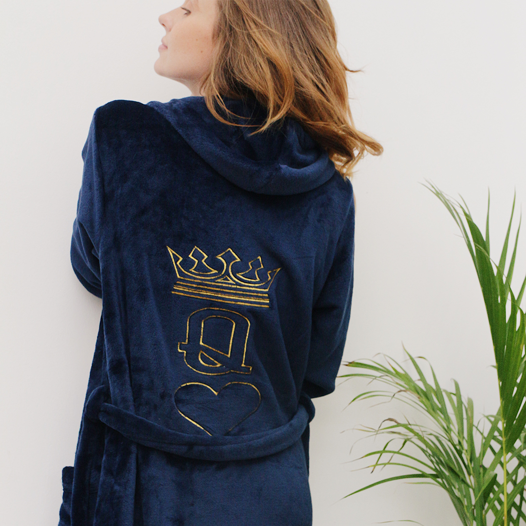 Q روب حريمي بولار