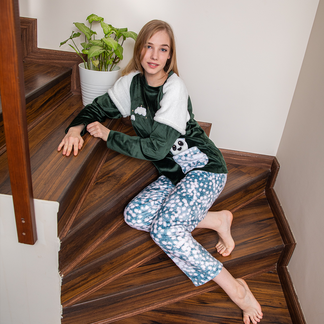 بيجاما تطريز جيب علي الصدر