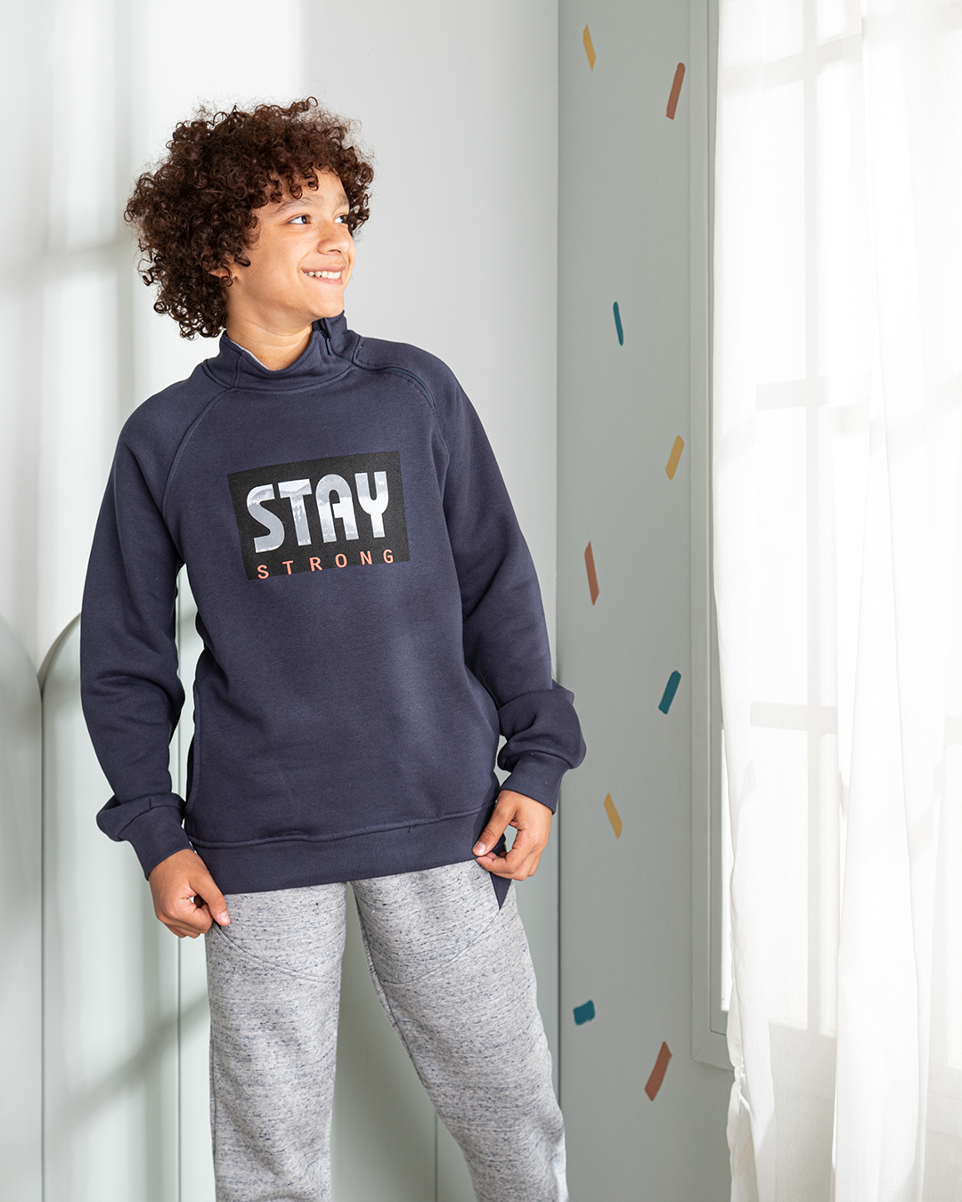 Stay stron طقم اولادي مطبوع