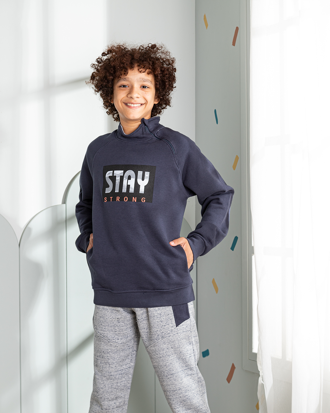 Stay stron طقم اولادي مطبوع