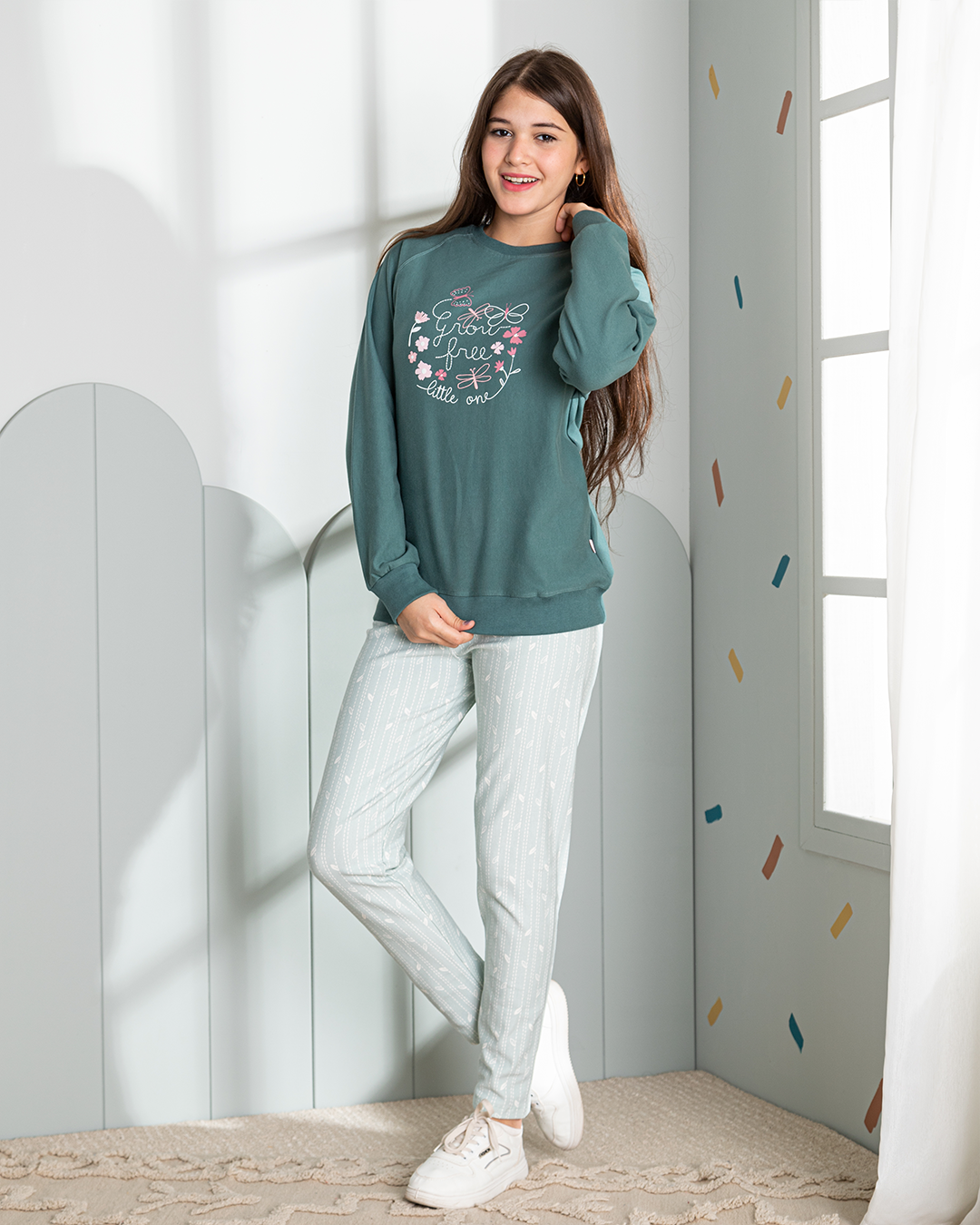 Grow Free طقم بناتي مطبوع