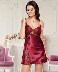 Women's short night-shirt with lace straps