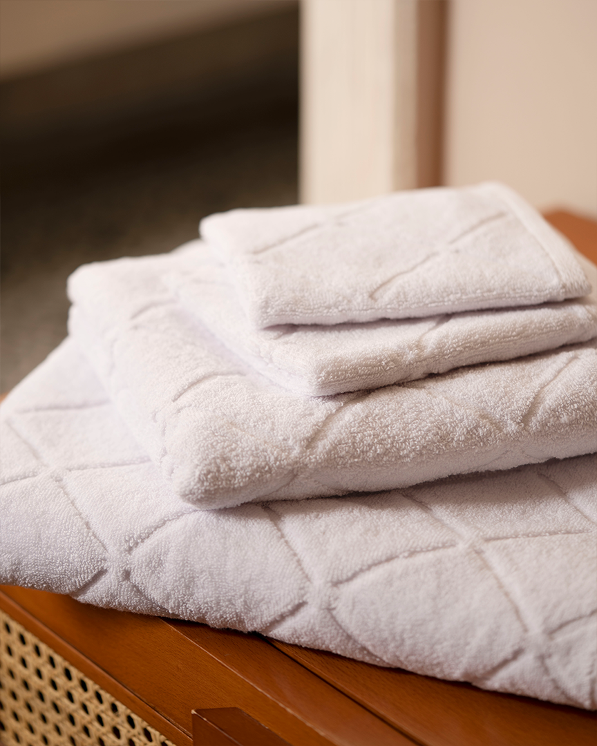Set of 4 towels (30*²30 50*100 70*140)
