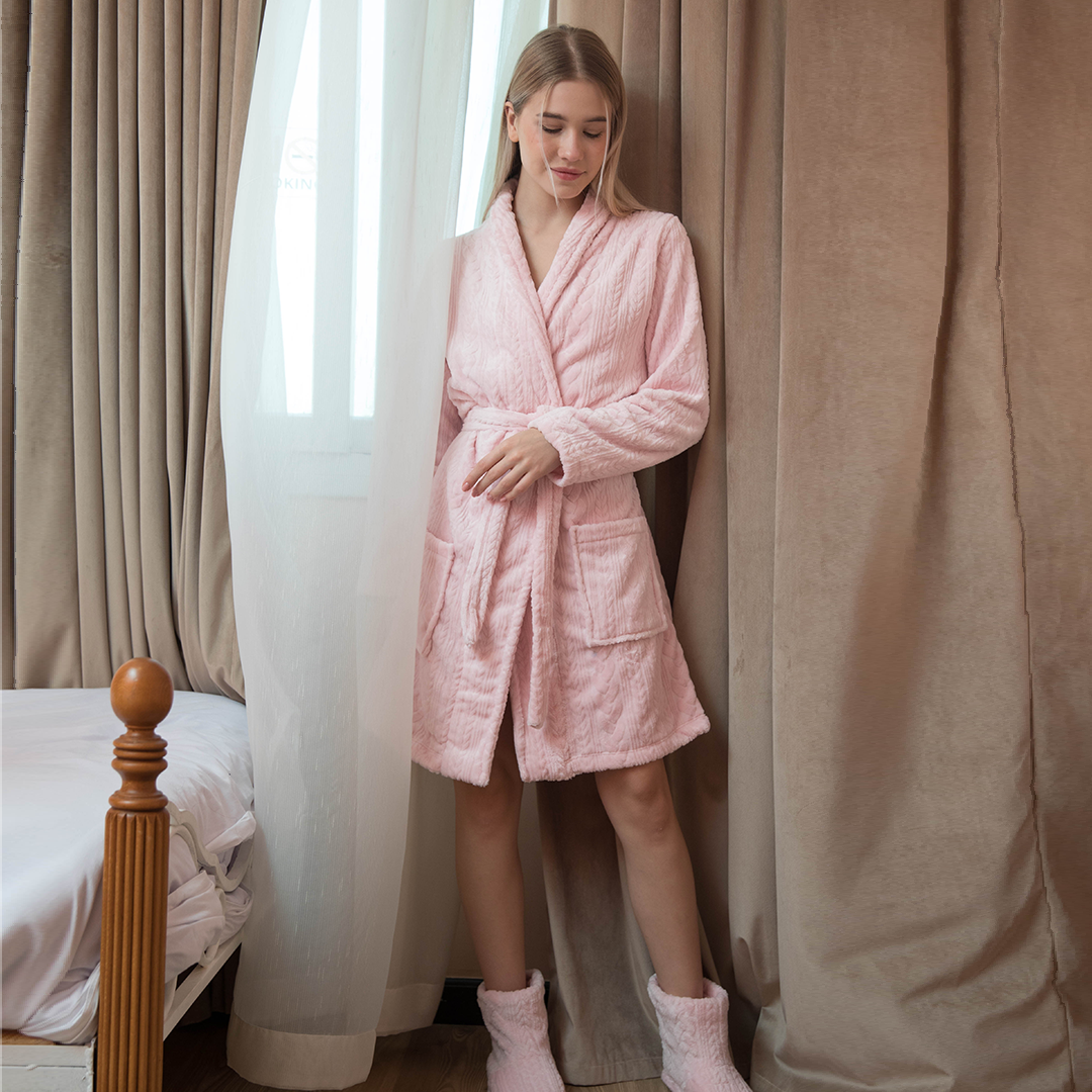 Women's robe striped shapes