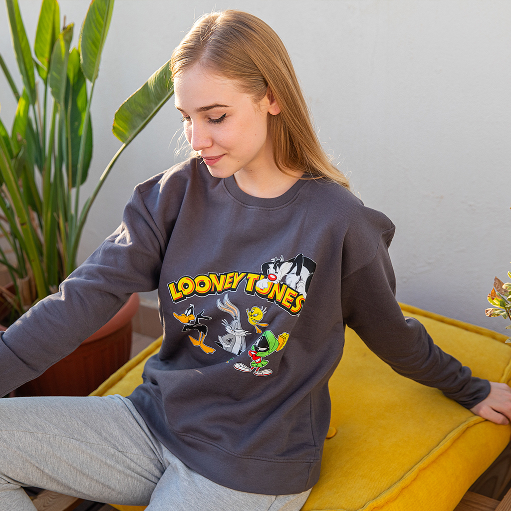 LOONEY TONES Sweatshirt with sleeves