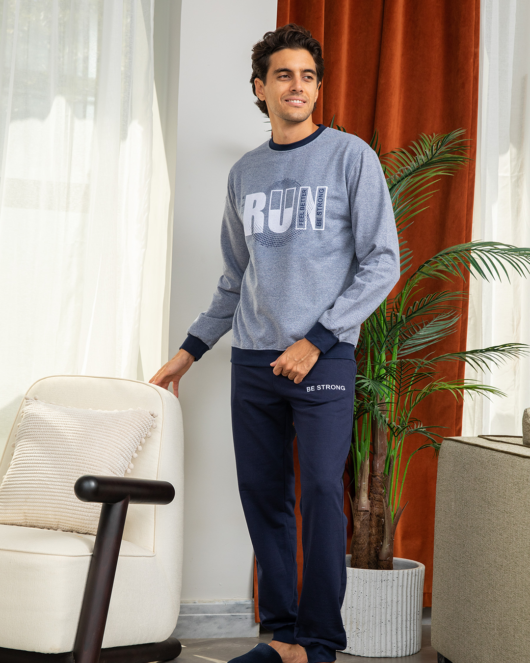 Run Men's Pajama Round Milton