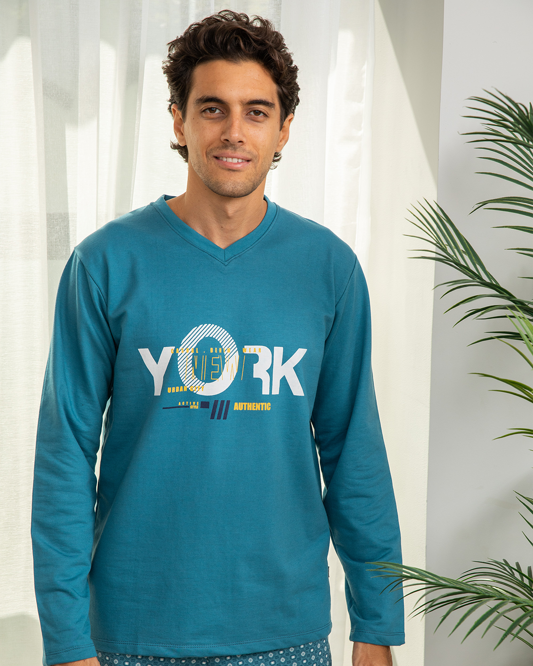 York ميلتون  V بيجاما رجالي