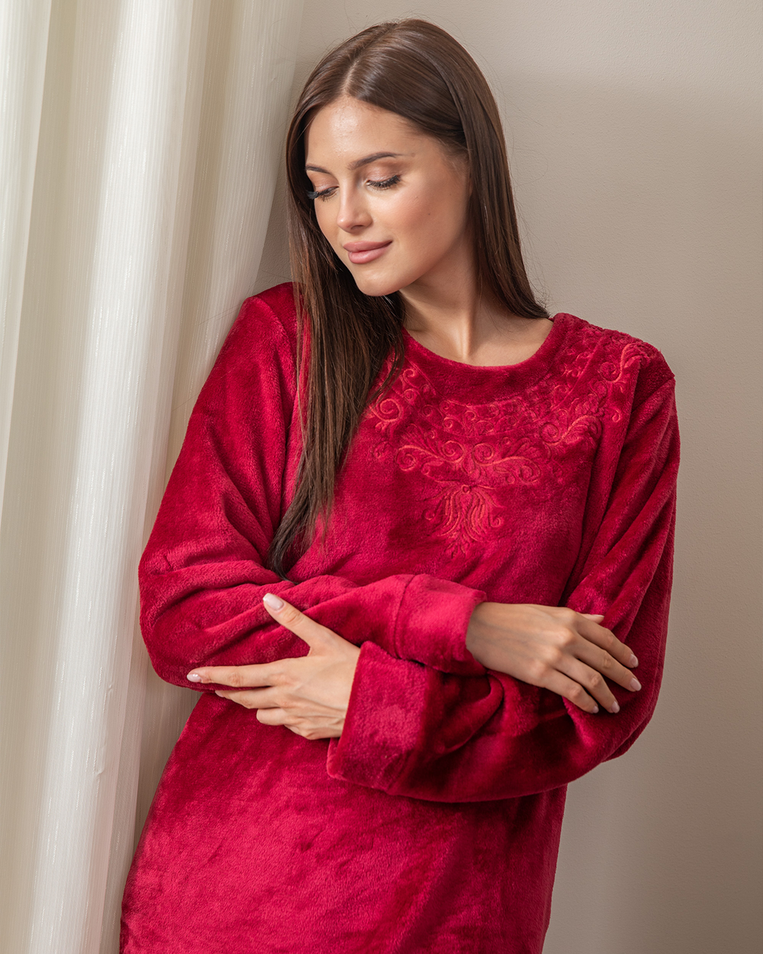 Women's nightgown, Polar, embroidered with flowers, with a zipper in the back