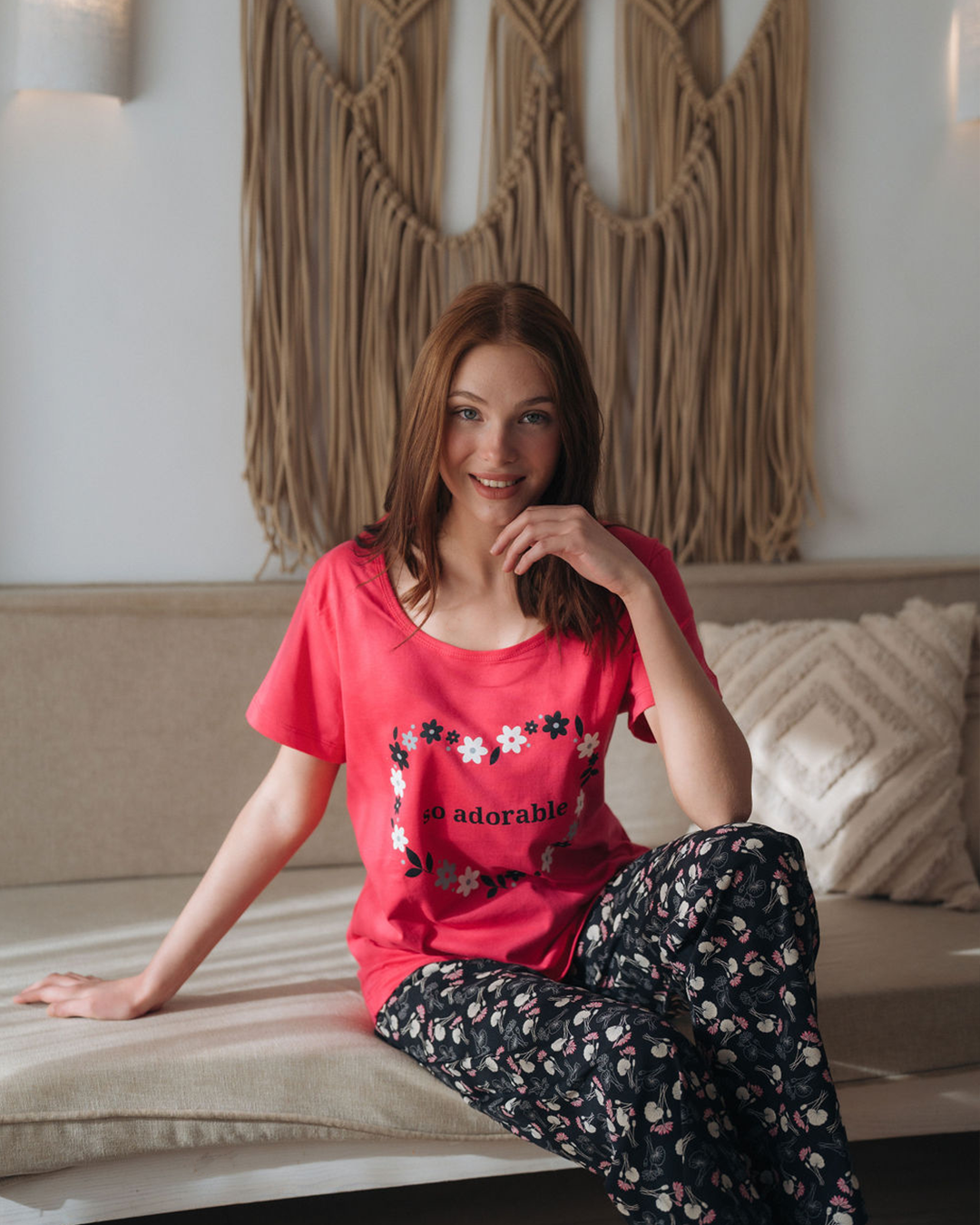 Women's pajamas, half of the sleeves, the trousers of the branches
