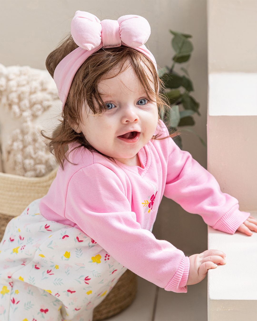 Unicorn are real Girls Milton floral print bodysuit