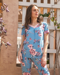 نص كم ورد V بيجامه حريمي