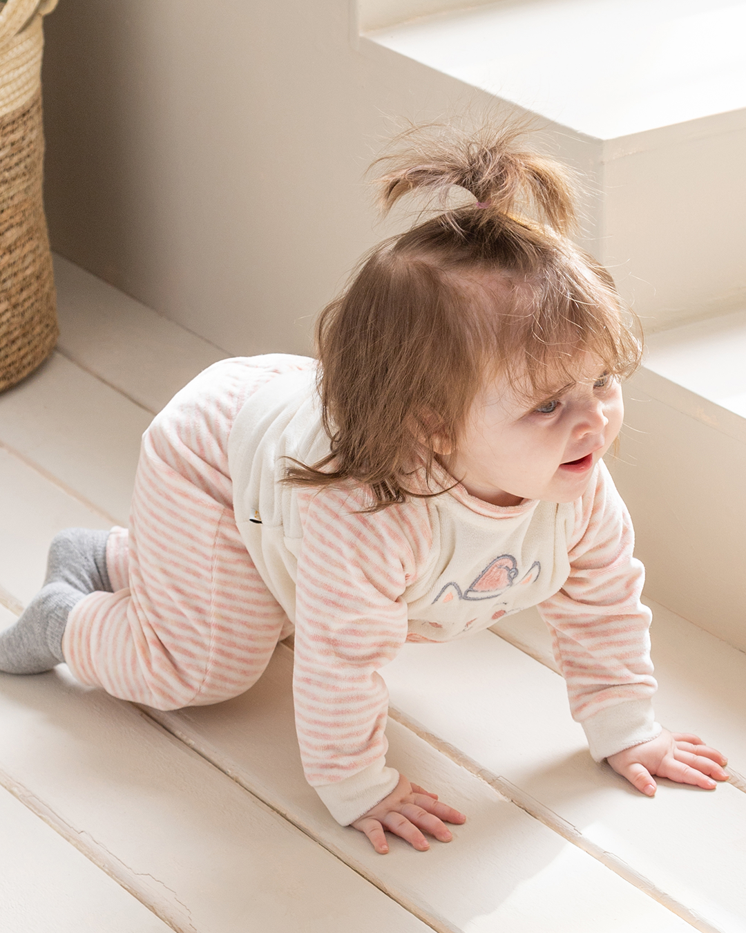 Warmest Wishes بيجامة بيبي بناتي قطة قطيفة سترايب