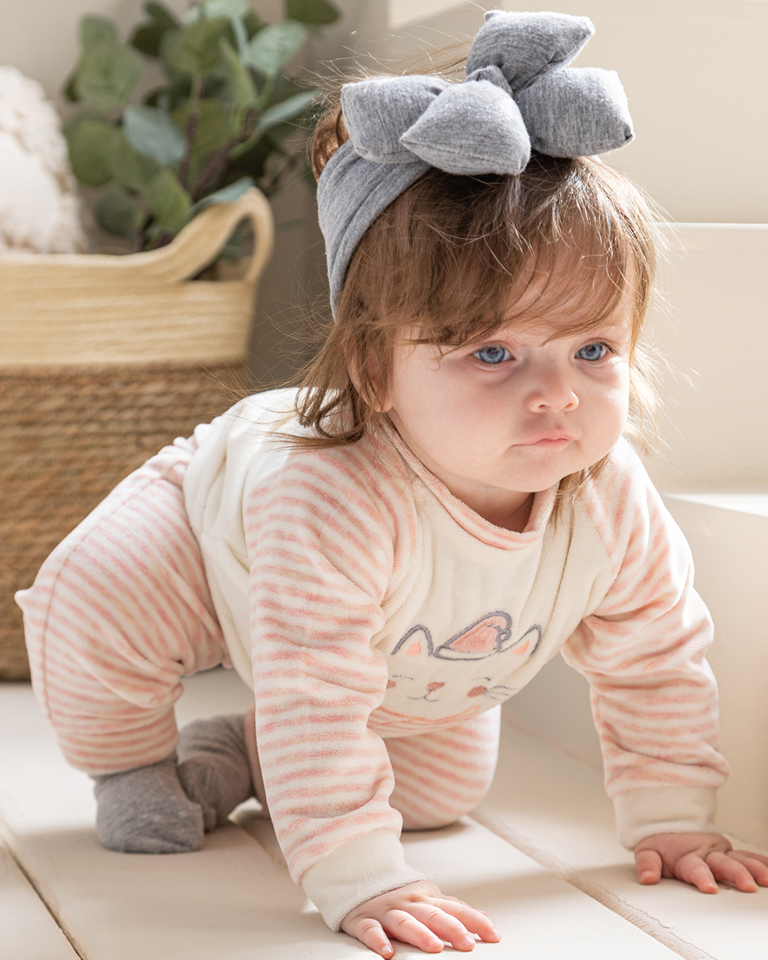 Warmest Wishes بيجامة بيبي بناتي قطة قطيفة سترايب