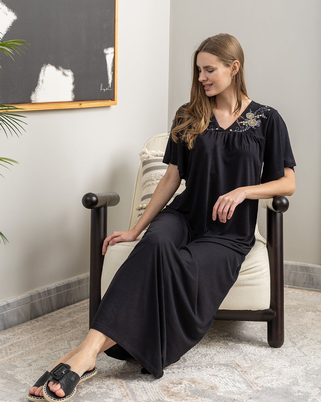 قميص حريمي نص كم سفره تطريز الورده الكويله