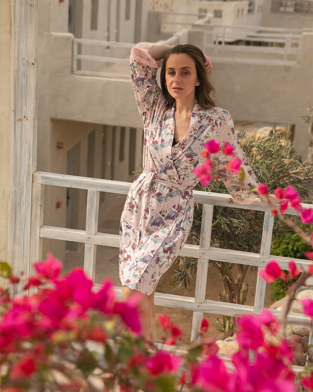 روب حريمي قصير مشجر ورده